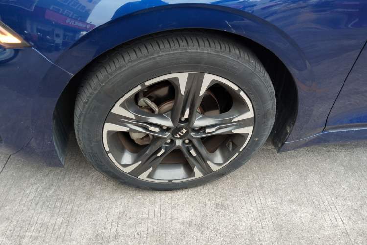 Used Kia K5 2020 270T CVVD Luxury Edition Left Front Wheel Hub