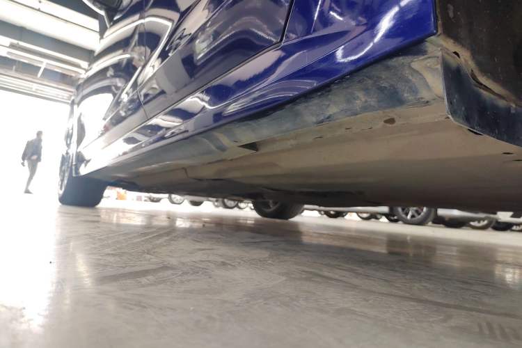 Used Kia K5 2020 270T CVVD Luxury Tech Edition Left Side Sill