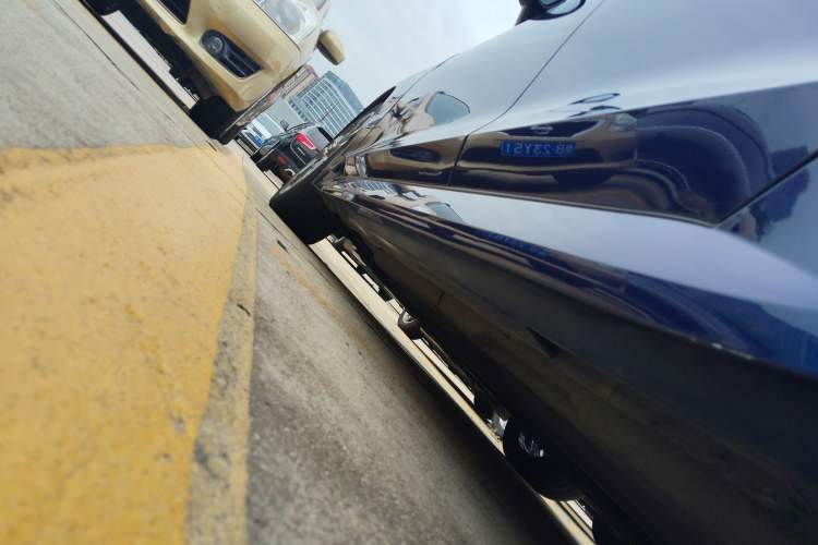 Used Kia K5 2020 270T CVVD Luxury Tech Edition Left Side Sill