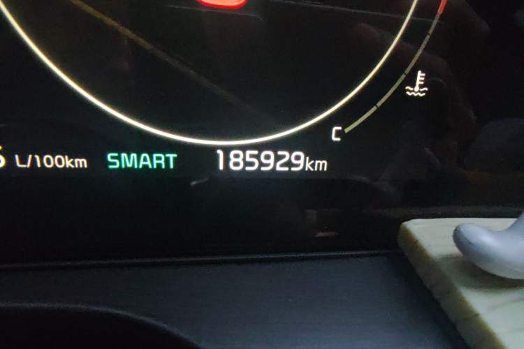 Used Kia K5 2020 380T GT-Line Flagship Edition Odometer Close Up