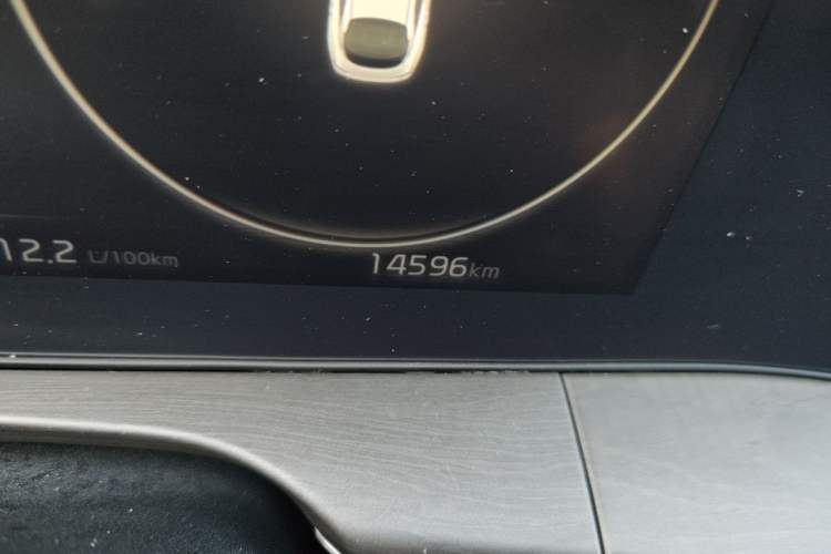 Used Kia K5 2020 380T GT-Line Premium Edition Odometer Close Up