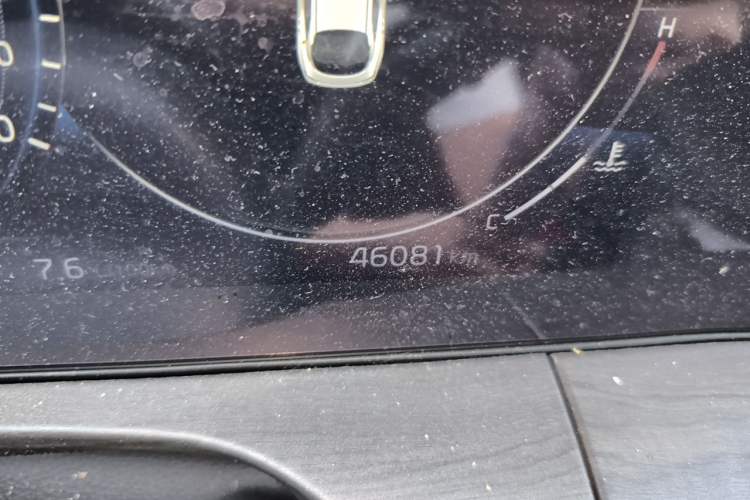 Used Kia K5 2020 270T CVVD Luxury Tech Edition Odometer Close Up