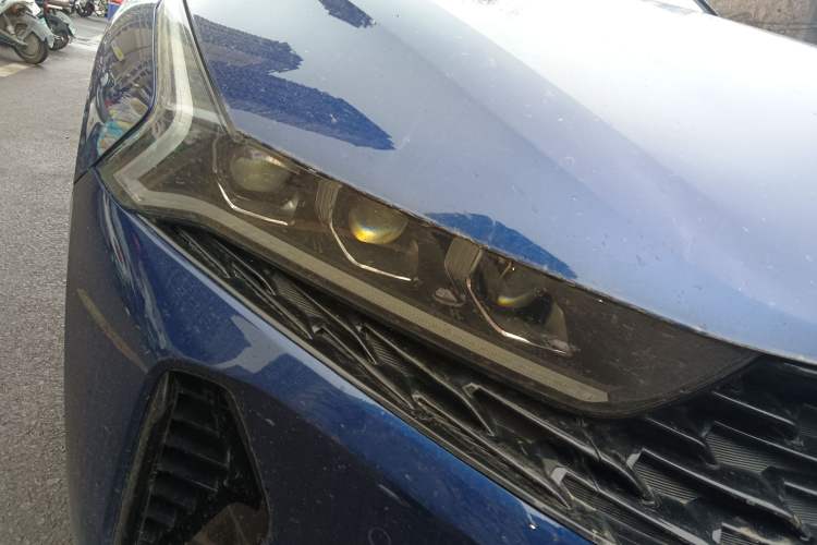 Used Kia K5 2020 380T GT-Line Prestige Tech Edition Right Front Headlight