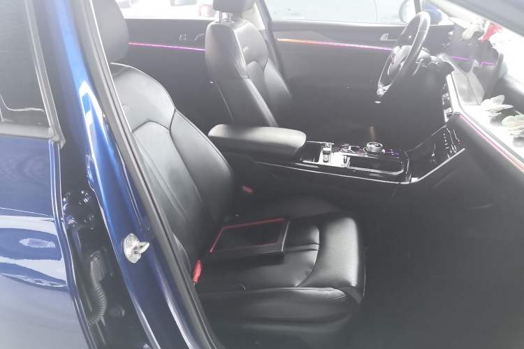 Used Kia K5 2020 380T GT-Line Flagship Edition Right Front Seat