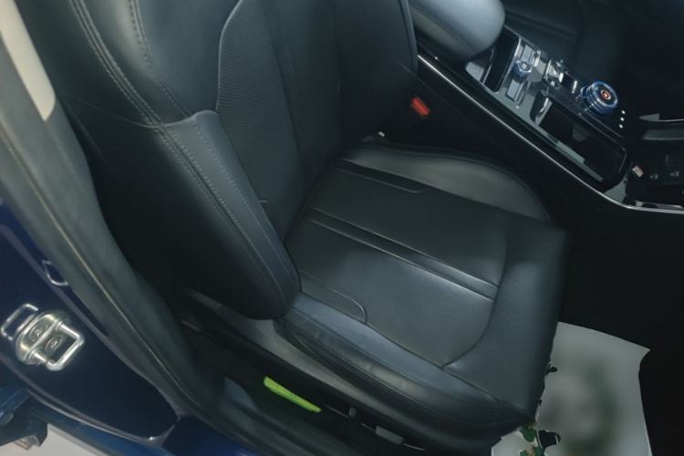 Used Kia K5 2020 380T GT-Line Prestige Tech Edition Right Front Seat