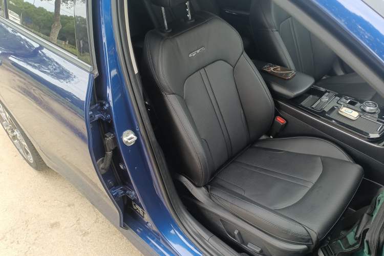 Used Kia K5 2020 380T GT-Line Prestige Tech Edition Right Front Seat