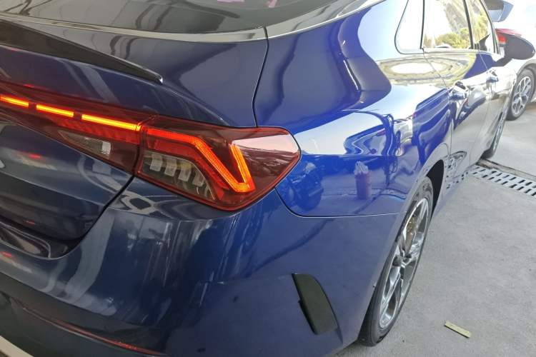 Used Kia K5 2020 270T CVVD Luxury Tech Edition Right Rear Taillight
