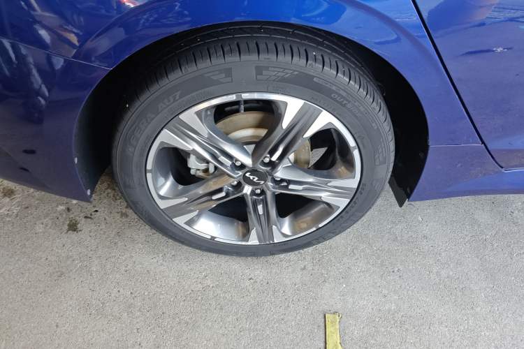 Used Kia K5 2020 270T CVVD Luxury Tech Edition Right Rear Wheel Hub