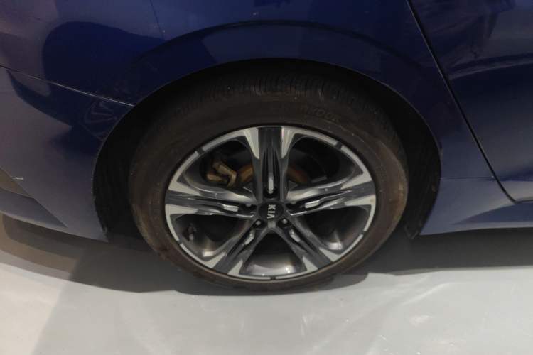 Used Kia K5 2020 380T GT-Line Flagship Edition Right Rear Wheel Hub