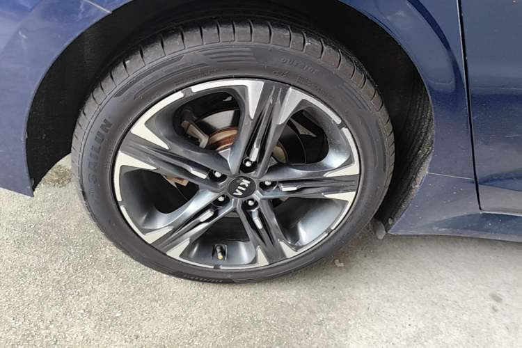 Used Kia K5 2020 380T GT-Line Flagship Edition Right Rear Wheel Hub