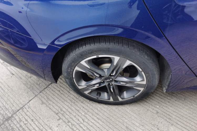 Used Kia K5 2020 270T CVVD Luxury Tech Edition Right Rear Wheel Hub
