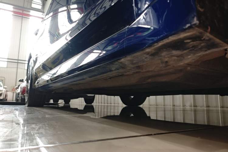 Used Kia K5 2020 270T CVVD Luxury Edition Right Side Sill