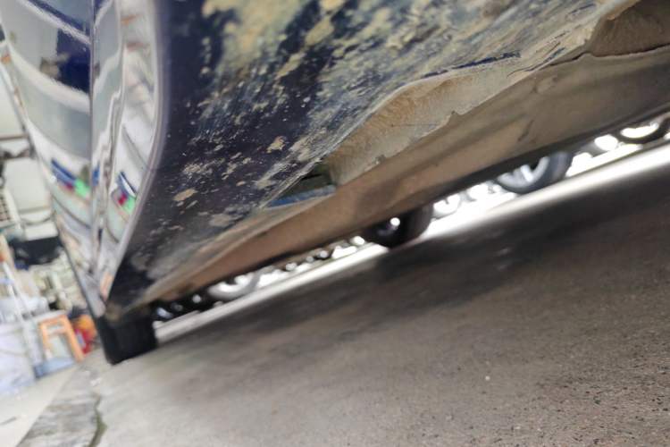 Used Kia K5 2020 270T CVVD Luxury Tech Edition Right Side Sill