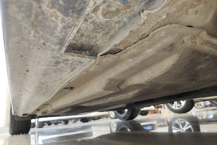 Used Kia K5 2020 270T CVVD Fashion Edition Right Side Sill