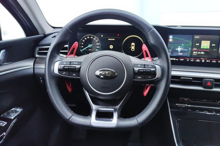Used Kia K5 2020 270T CVVD Luxury Tech Edition Steering Wheel