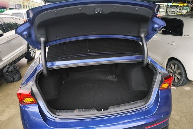 Used Kia K5 2020 380T GT-Line Flagship Edition Trunk