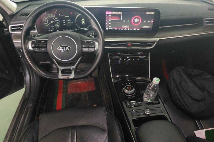 Used Kia K5 2020 380T GT-Line Premium Edition Center Console