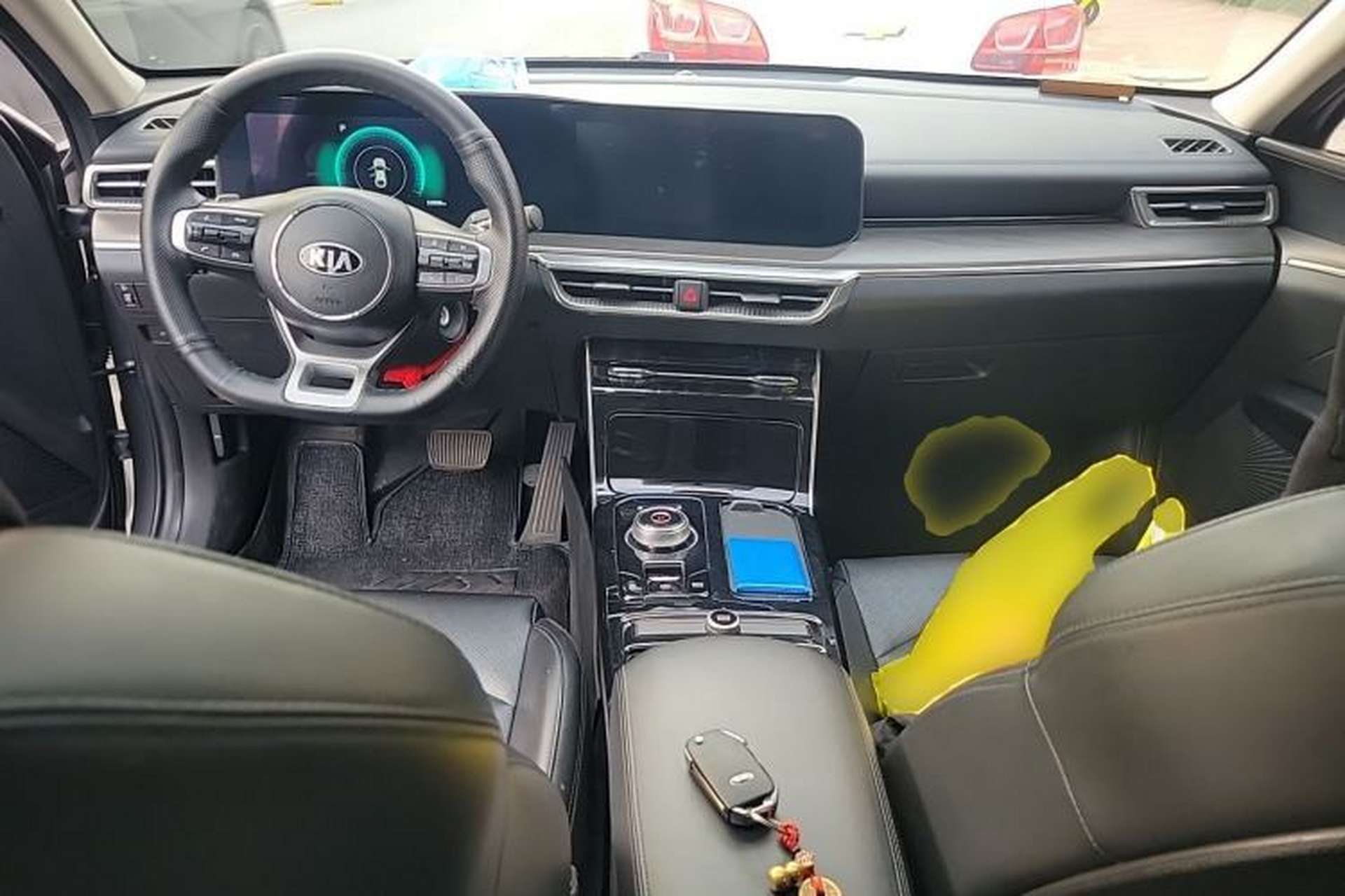 Used Kia K5 2020 270T CVVD Fashion Edition Center Console