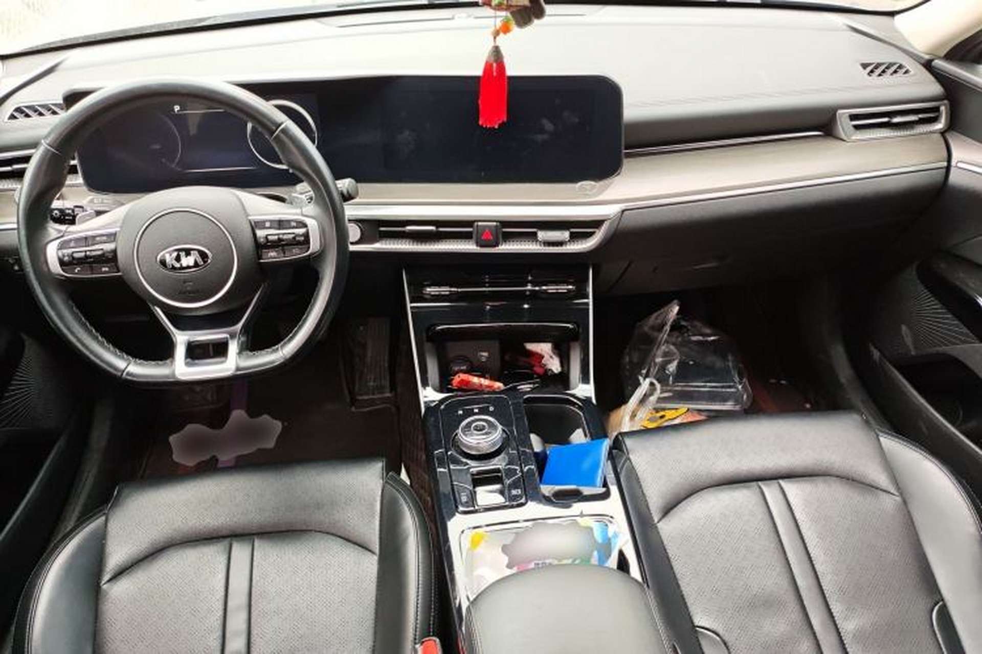 Used Kia K5 2020 270T CVVD Luxury Tech Edition Center Console
