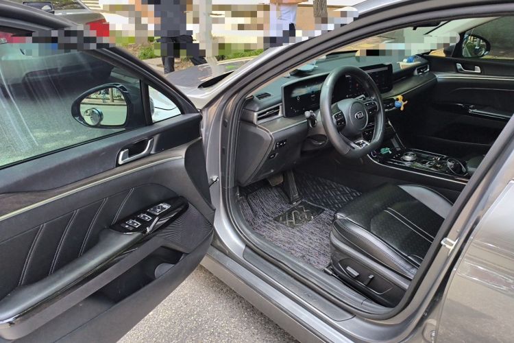 Used Kia K5 2020 270T CVVD Luxury Tech Edition Driver Seat