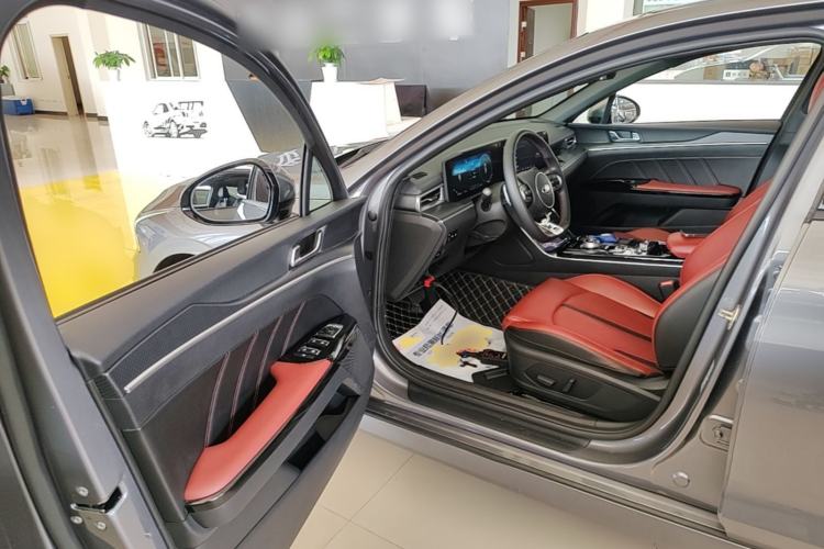 Used Kia K5 2020 380T GT-Line Premium Edition Driver Seat