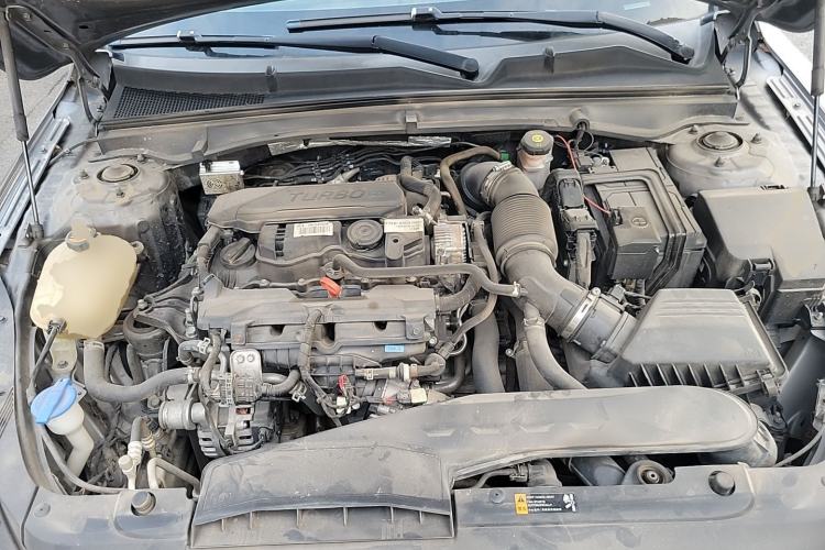 Used Kia K5 2020 270T CVVD Fashion Edition Engine Bay