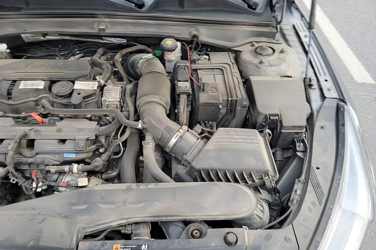 Used Kia K5 2020 270T CVVD Fashion Edition Engine Bay Left