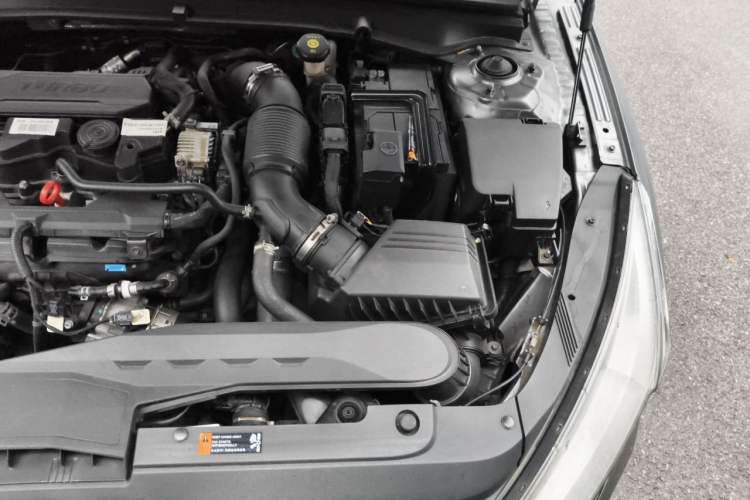 Used Kia K5 2020 270T CVVD Luxury Tech Edition Engine Bay Left