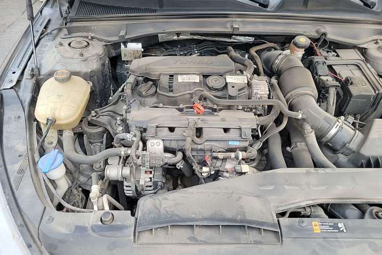 Used Kia K5 2020 270T CVVD Fashion Edition Engine Bay Right