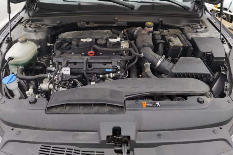 Used Kia K5 2020 270T CVVD Luxury Tech Edition Engine Bay