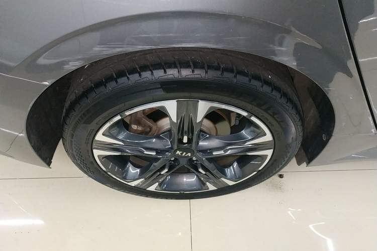 Used Kia K5 2020 270T CVVD Luxury Edition Exterior 4