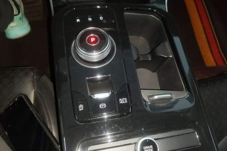 Used Kia K5 2020 270T CVVD Luxury Edition Gear Lever