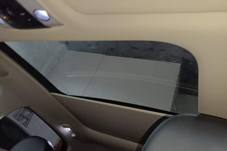 Used Kia K5 2020 380T GT-Line Prestige Tech Edition Headliner