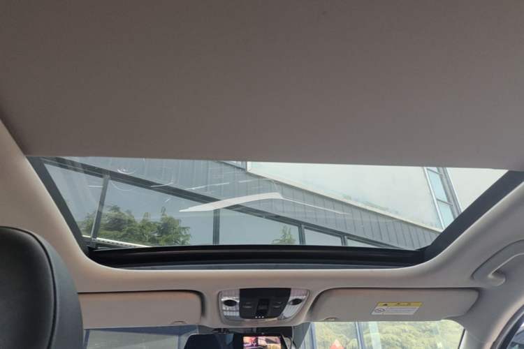 Used Kia K5 2020 380T GT-Line Prestige Tech Edition Headliner
