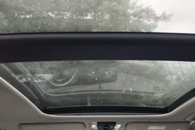 Used Kia K5 2020 270T CVVD Luxury Tech Edition Headliner