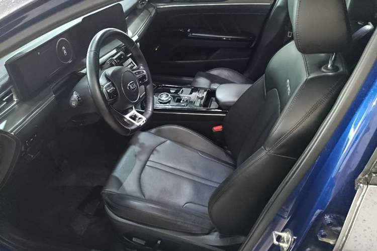 Used Kia K5 2020 380T GT-Line Prestige Tech Edition Left Front Seat