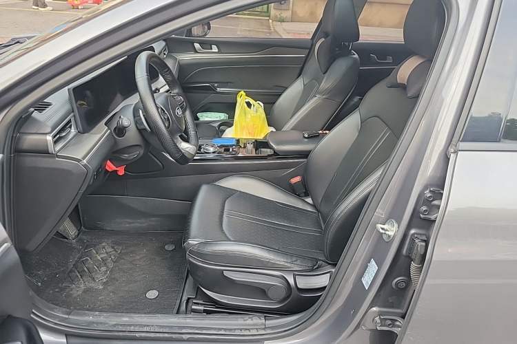 Used Kia K5 2020 270T CVVD Fashion Edition Left Front Seat