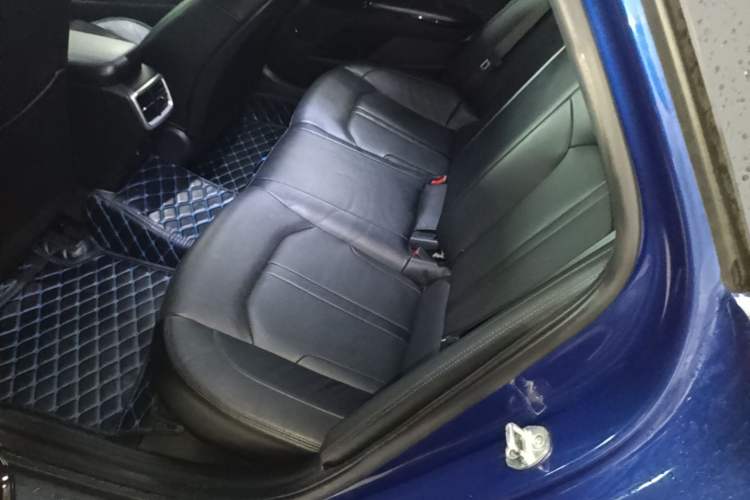 Used Kia K5 2020 380T GT-Line Prestige Tech Edition Left Rear Seat