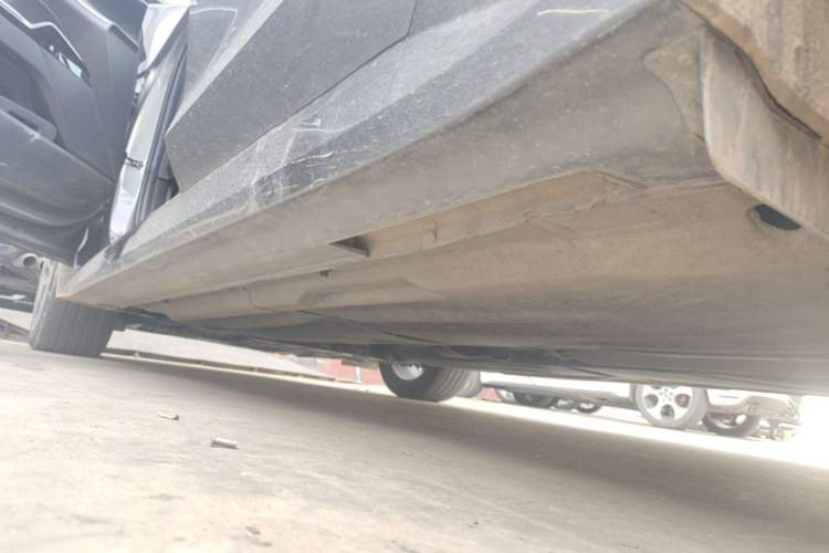 Used Kia K5 2020 380T GT-Line Prestige Tech Edition Left Side Sill