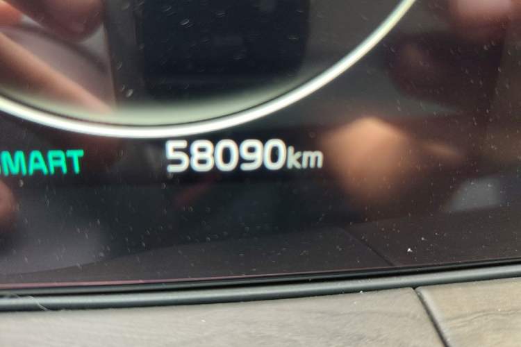 Used Kia K5 2020 380T GT-Line Flagship Edition Odometer Close Up