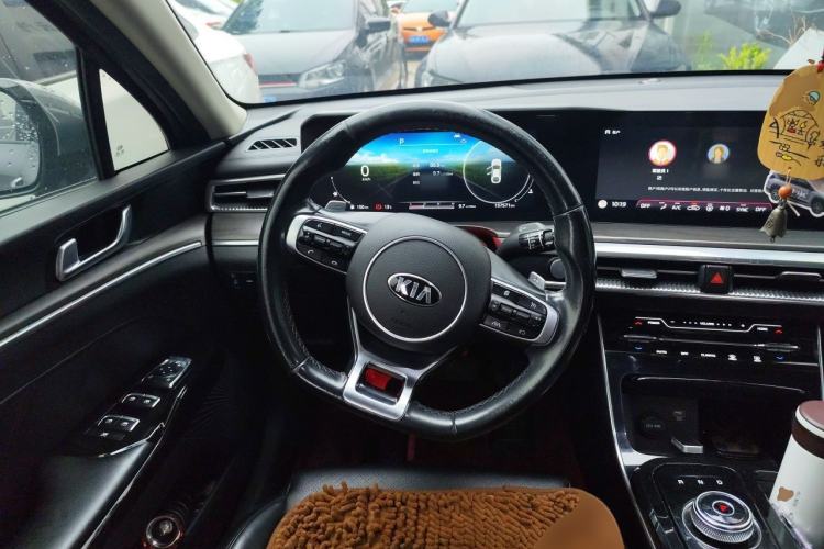 Used Kia K5 2020 270T CVVD Luxury Edition Steering Wheel