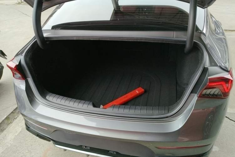 Used Kia K5 2020 380T GT-Line Flagship Edition Trunk