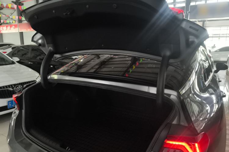 Used Kia K5 2020 380T GT-Line Prestige Tech Edition Trunk