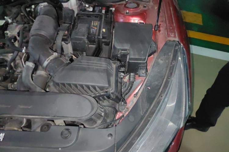 Used Kia K5 2020 270T CVVD Luxury Tech Edition Engine Bay Left