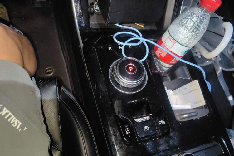Used Kia K5 2020 270T CVVD Luxury Tech Edition Gear Lever