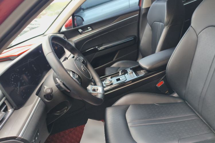 Used Kia K5 2020 270T CVVD Luxury Tech Edition Left Front Seat