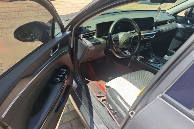Used Kia K5 2020 270T CVVD Luxury Tech Edition Driver Seat