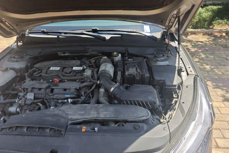 Used Kia K5 2020 270T CVVD Luxury Tech Edition Engine Bay Left