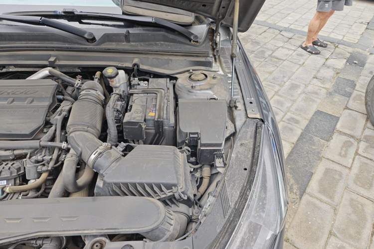 Used Kia K5 2020 380T GT-Line Flagship Edition Engine Bay Left