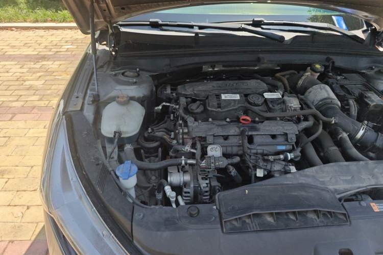 Used Kia K5 2020 270T CVVD Luxury Tech Edition Engine Bay Right